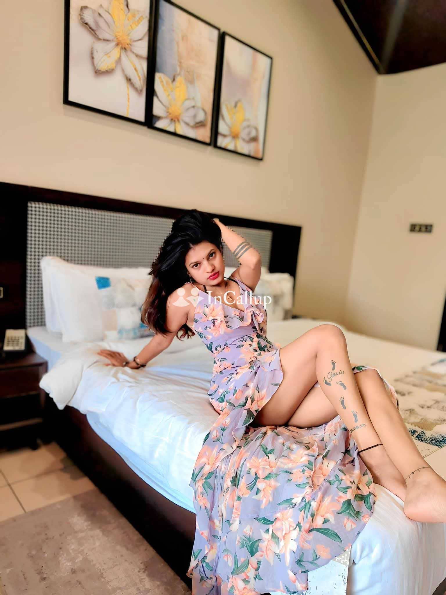 meet una your adventurous brunette call girl for unforgettable experiences in the heart of una - Call Girls in Una