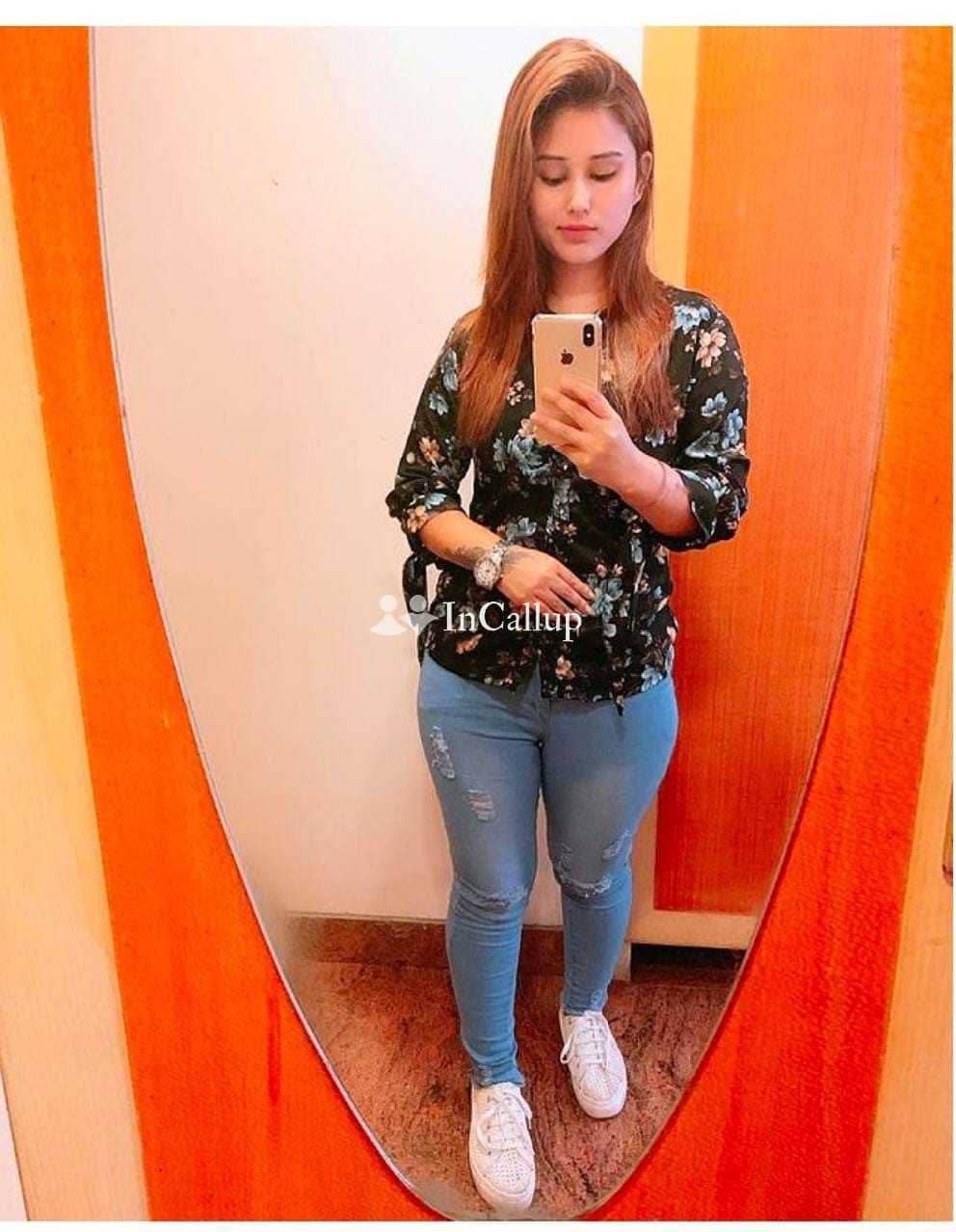Low price 100% genuine sexy VIP call girls are provided safe and secure service .call 📞,,24 hours 🕰️-- ✅100% genuinuvig - Call Girls in Vadodara
