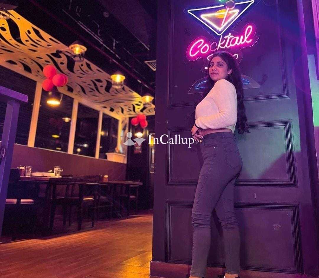 lucky call girls escort! - Call Girls in Vadodara