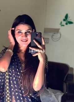 escort servicelow price high profile safe aknd secure servinn - Call Girls in Valsad