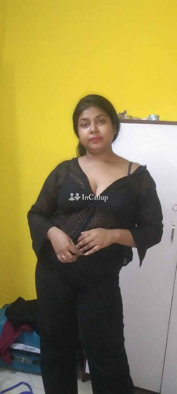 romantic time in vapi experience passion with priya a twenty one year old call girls - Call Girls in Vapi