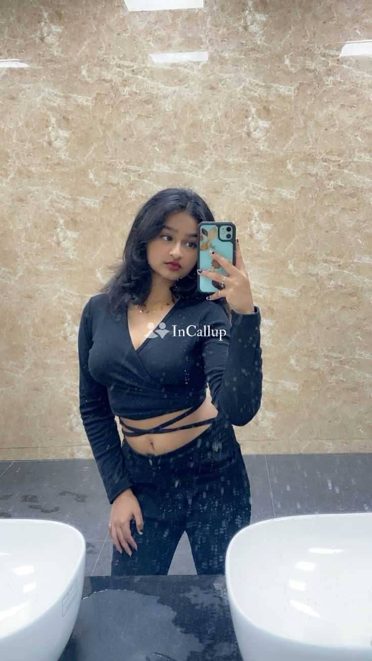 available for business trip service gorgeous smile and red hair available now trusted reliable service - Call Girls in Vapi