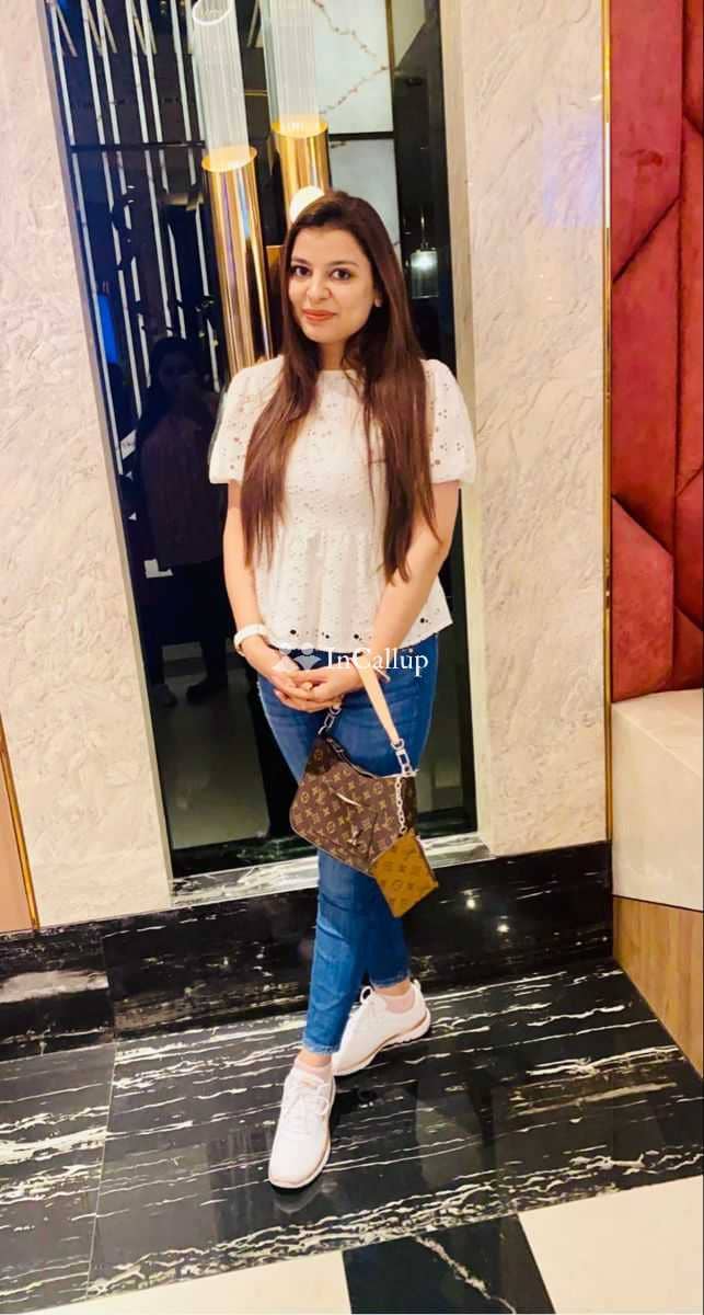 indipendent call me latest girls low price without condom available day night pure college girl and - Call Girls in Vapi