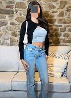 ONLY GENIUNE CUSTOMER CAekduhb - Call Girls in Vapi
