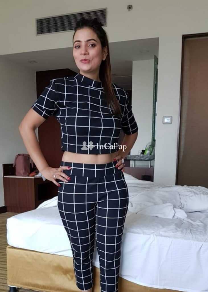 providing anal fetish golden shower position woman on top erotic with black body type and brown eyes from vapi - Call Girls in Vapi