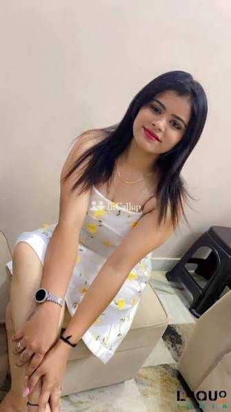present in varanasi with busty body and black eyes looking for pleasure meet riya a twenty one year old call girls - Call Girls in Varanasi
