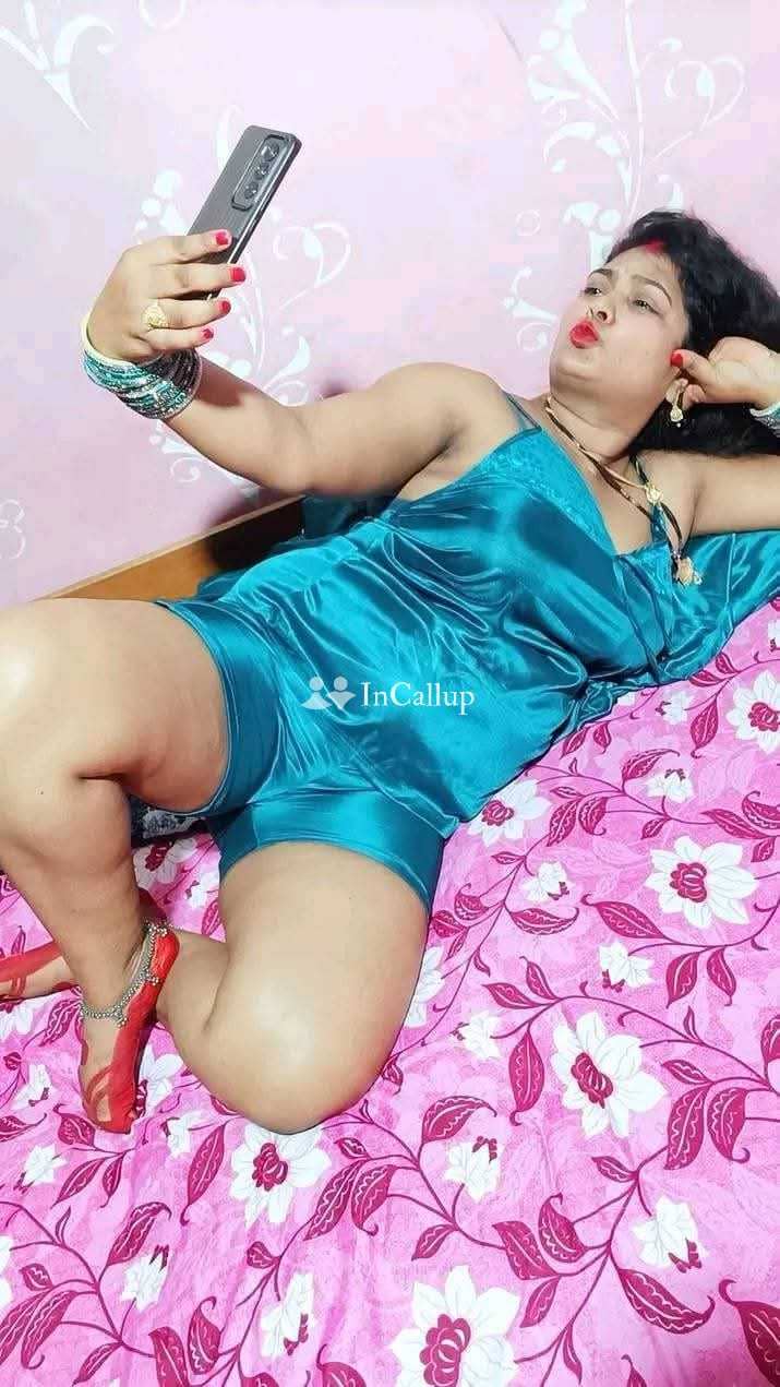 escort service in varanasi stunning black hair and black body available now trusted reliable service - Call Girls in Varanasi