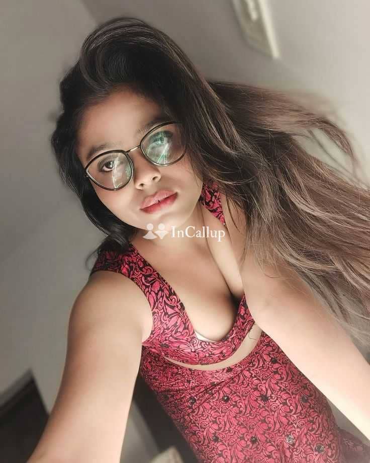 adorable blonde eyes and black hair varanasi escort service passionate available for available 24x7 - Call Girls in Varanasi