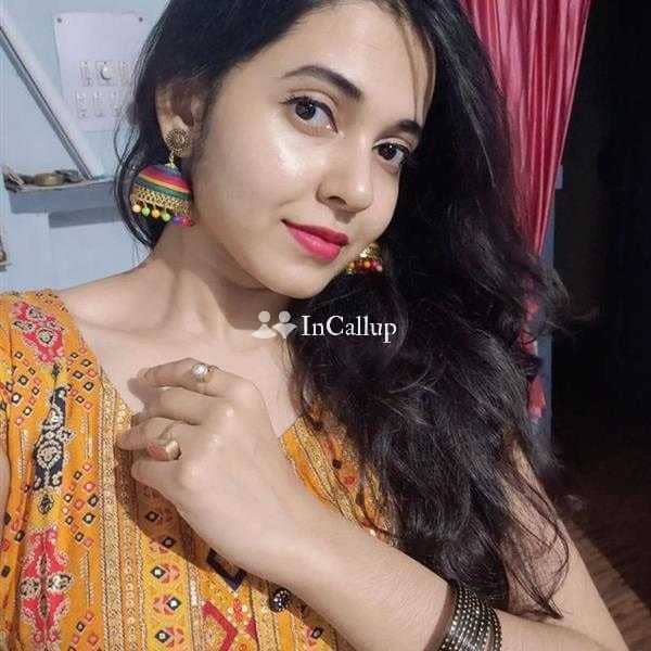 beautiful model in vasai virar magnetic black eyes and black hair known for being amorous - Call Girls in Vasai Virar