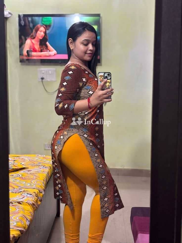 available for party companion with black body type and brown eyes escort available now trusted reliable service - Call Girls in Vasai Virar