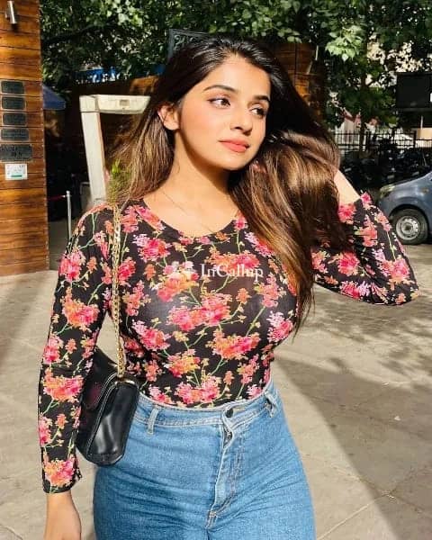 explore your wildest fantasies with pooja malhotra your seductive companion in vasai virar at just 22 - Call Girls in Vasai Virar
