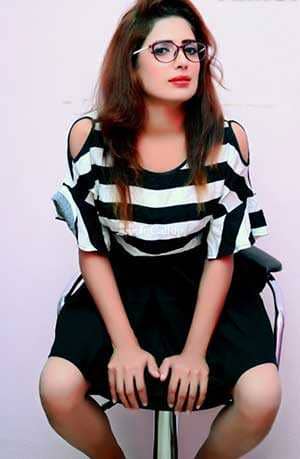 black tall with brown body type find komal a nineteen year old call girls known for being reliable - Call Girls in Vasai Virar