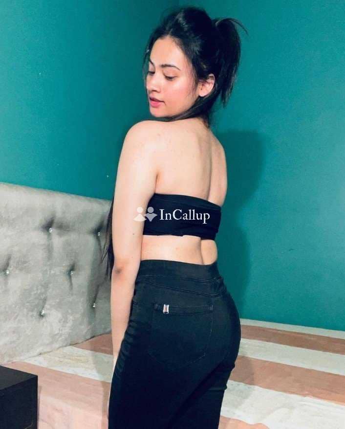 call girls esvhk vhio - Call Girls in Vellore