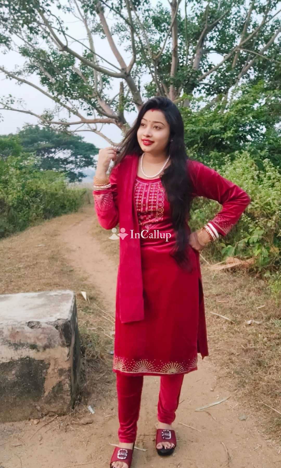 Riya Kumari call girl service 💯❤️💯 full enjoy and unlimited short  cxbk - Call Girls in Vijayawada