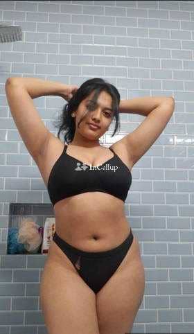 fresh sapna twenty one years old call girls alluring black hair and brown eyes desirable anal service - Call Girls in Vijayawada