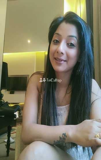 beautiful doggy style 69 position blowjob standing woman known for being charming curvy - Call Girls in Vijayawada