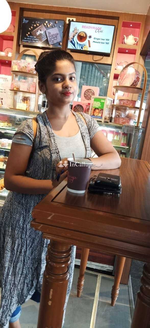 Cllege girls and aunties available full satisfaction 24 hours available service home service provide body massage Saki f*hkoo gyj - Call Girls in Visakhapatnam