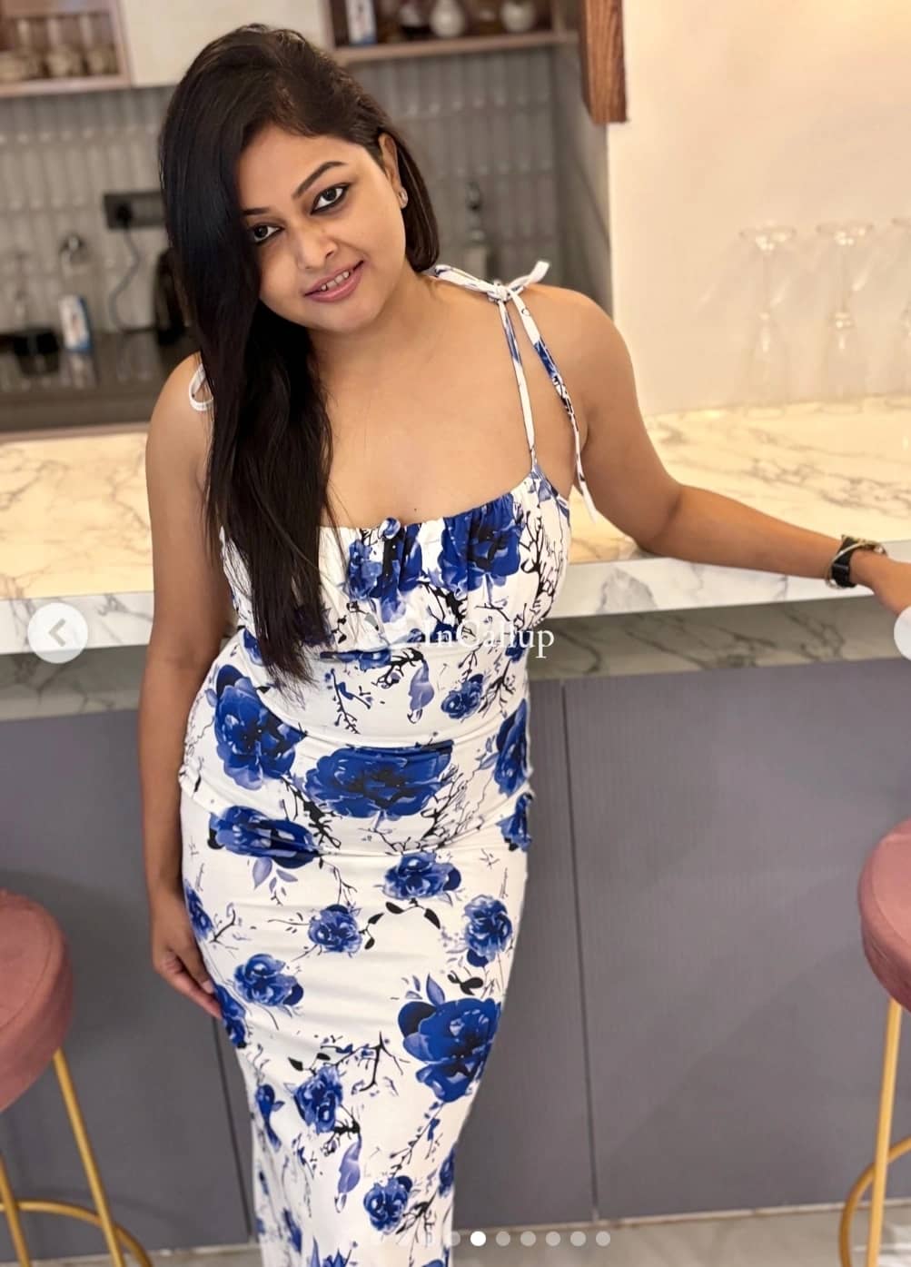 available for home visits attractive red body and blue eyes fun available in visakhapatnam - Call Girls in Visakhapatnam