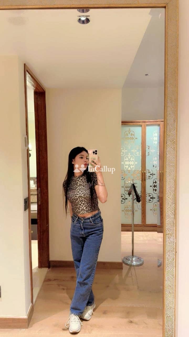 hot girl in visakhapatnam available for available anytime alluring black hair and black eyes - Call Girls in Visakhapatnam