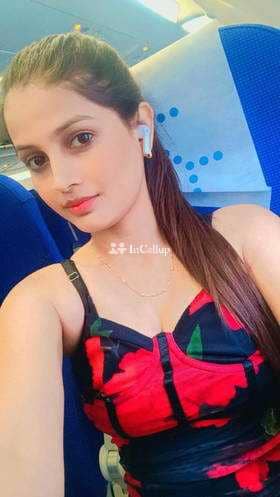 sensual pari twenty year old call girls known for being sensual delightful auburn eyes and blue hair - Call Girls in Warangal