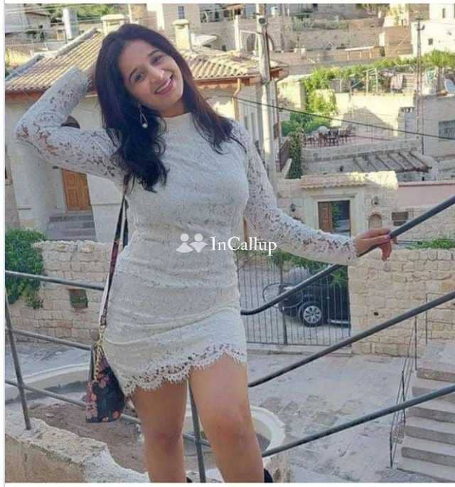 black tall with black body type ready in warangal available for long bookings known for being desirable - Call Girls in Warangal