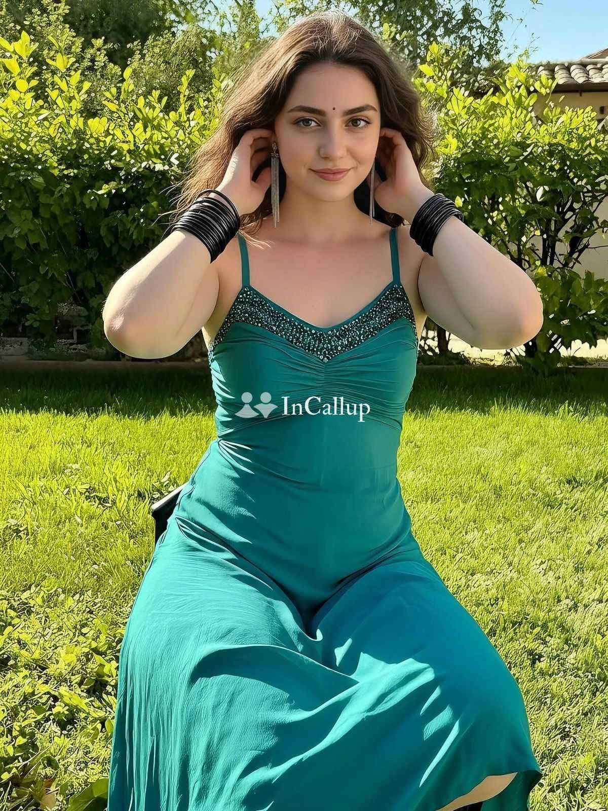 stunning rani gupta twenty two years old call girls playmate charming girlfriend experience escort - Call Girls in Wayanad