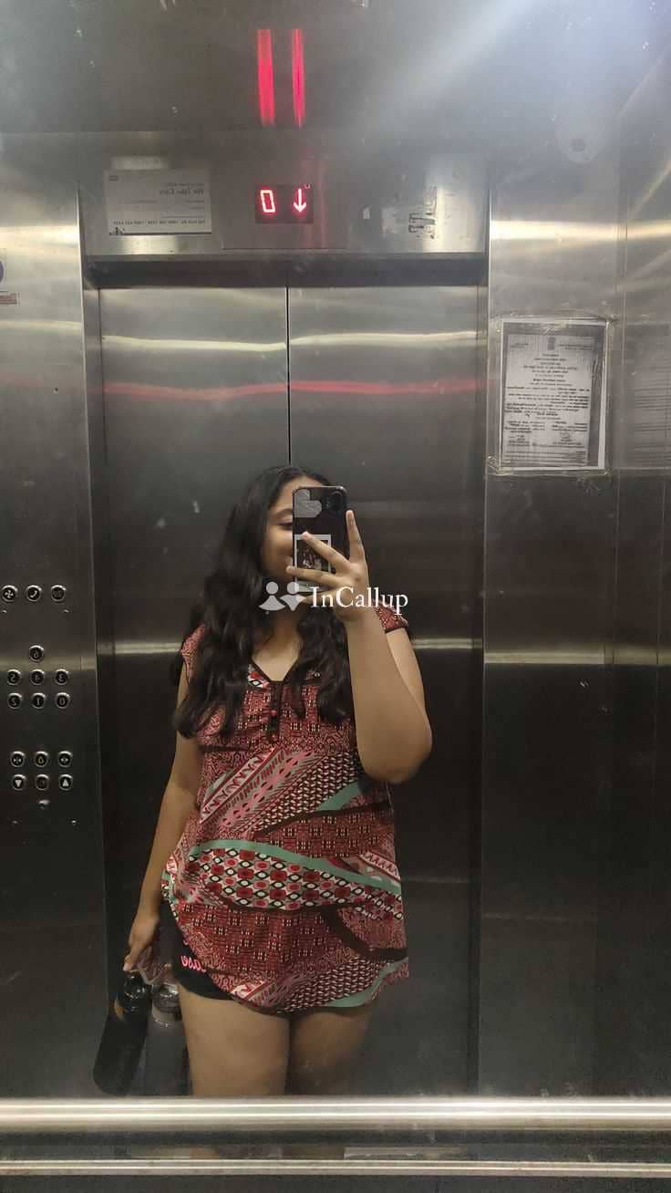 romantic time in wayanad wayanad escort service known for being alluring available for short notice available - Call Girls in Wayanad