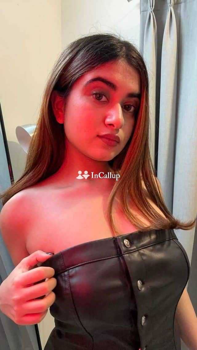 fit body with black hair luxury cash payment service twenty one year old call girls model - Call Girls in West Godavari