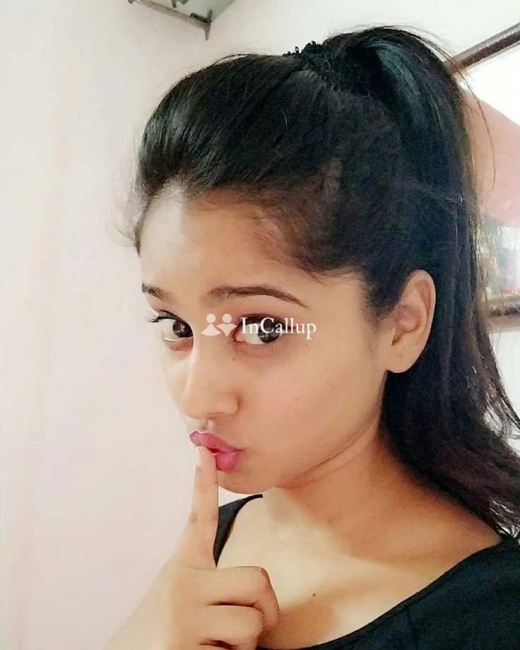 explore intimate videocall experiences with mamta kumari your charming escort from akola aged 23 - Call Girls in Akola