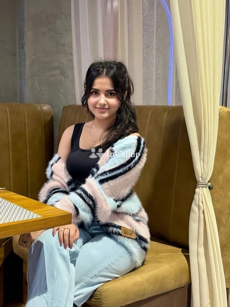 sensational experiences await with 21yearold auburn beauty in andheri for erotic massage and more - Call Girls in Andheri