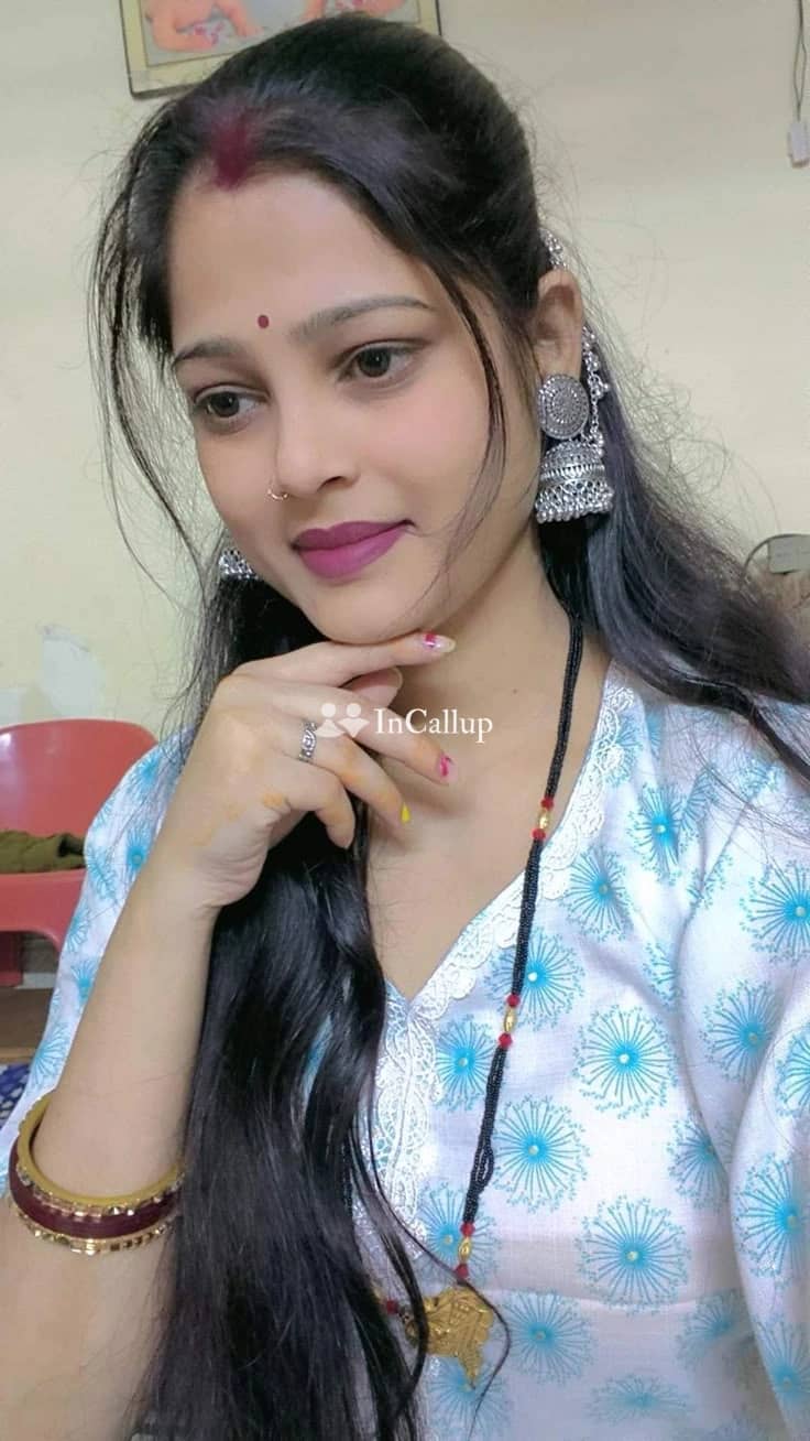 explore your desires with a low price call girl in bally  enticing services from a stunning 22yearold - Call Girls in Bally