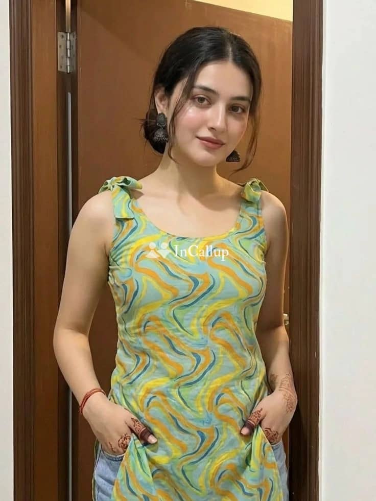 curvy auburn beauty at 21 ready to charm you with exclusive videocall experiences in bankura - Call Girls in Bankura
