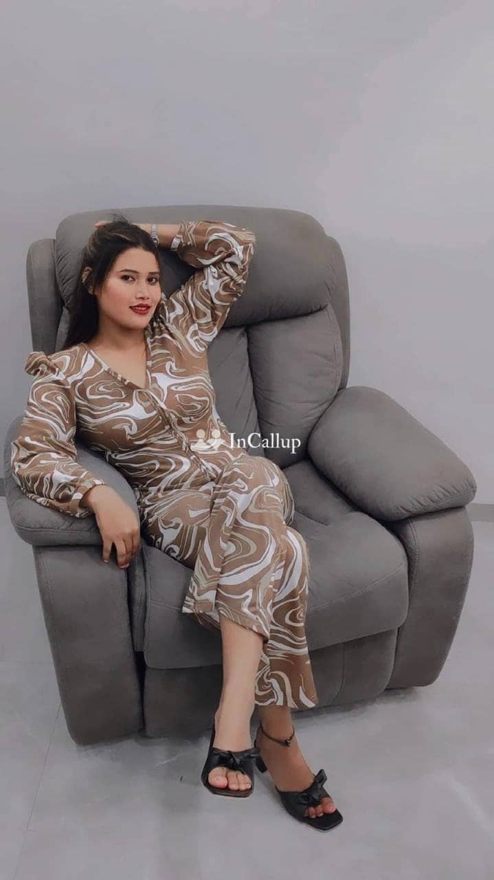 experience ultimate pleasure with anamika sindhi your seductive call girl from hamirpur ready to fulfill your desires - Call Girls in Hamirpur