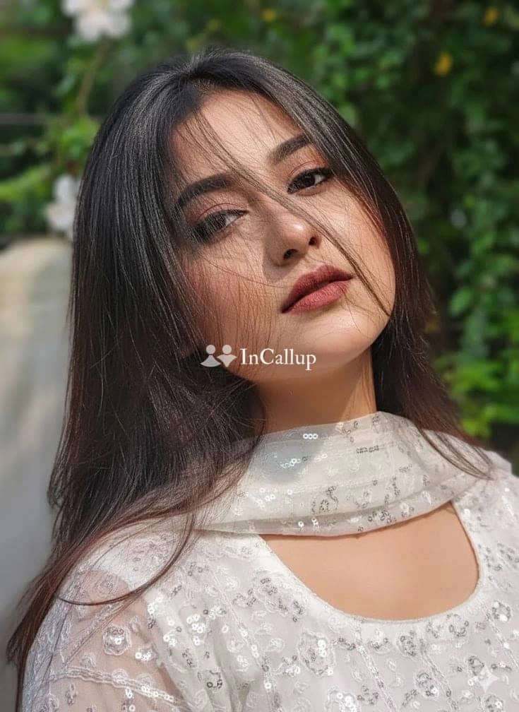 experience pure pleasure with pooja singh your alluring call girl from howrah for unforgettable moments - Call Girls in Howrah