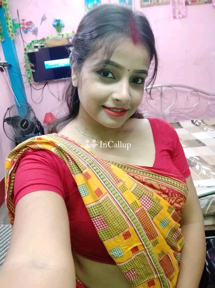 experience unforgettable moments with priya the stunning 21yearold call girl in howrah for your ultimate pleasure - Call Girls in Howrah