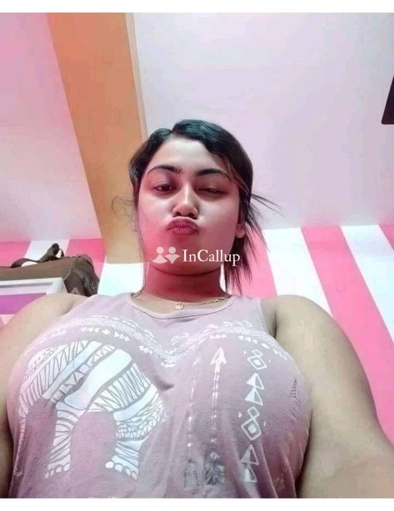 explore your fantasies with a passionate 21yearold escort in koderma offering diverse intimate experiences - Call Girls in Koderma