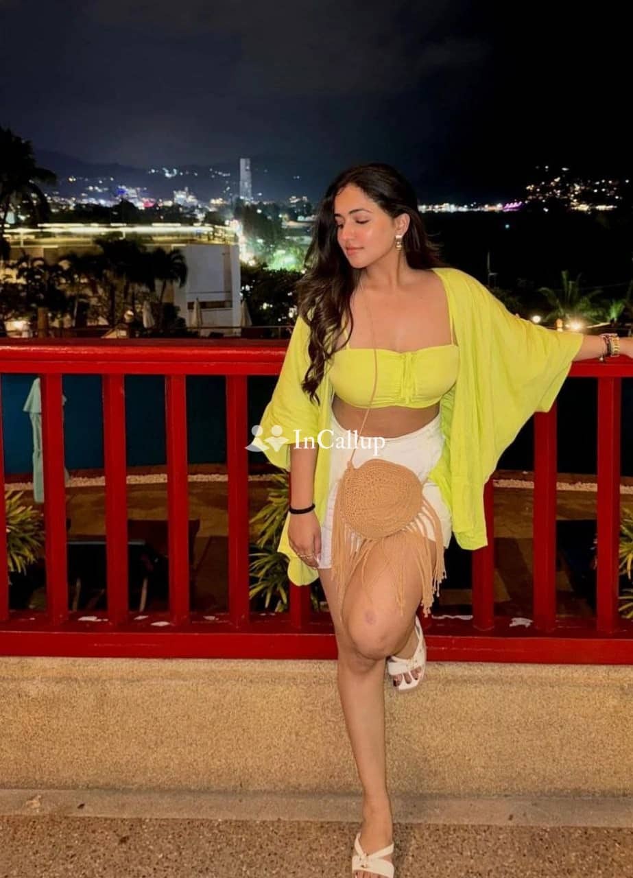 discover arshas enticing adventures 22yearold blonde beauty in lucknow awaits your wildest fantasies - Call Girls in Lucknow