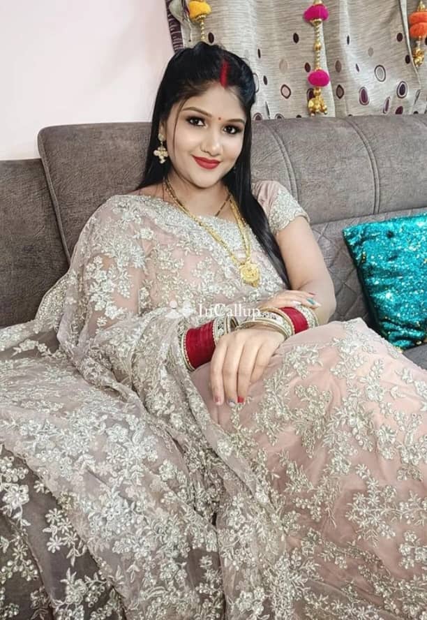 experience unforgettable moments with mehsana your captivating 19yearold call girl in mehsana - Call Girls in Mehsana