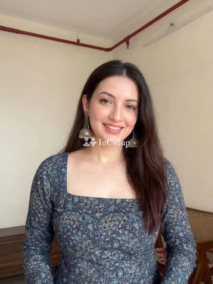 indulge your fantasies with google world the captivating bbw call girl in mumbai who loves to please at 22 - Call Girls in Mumbai