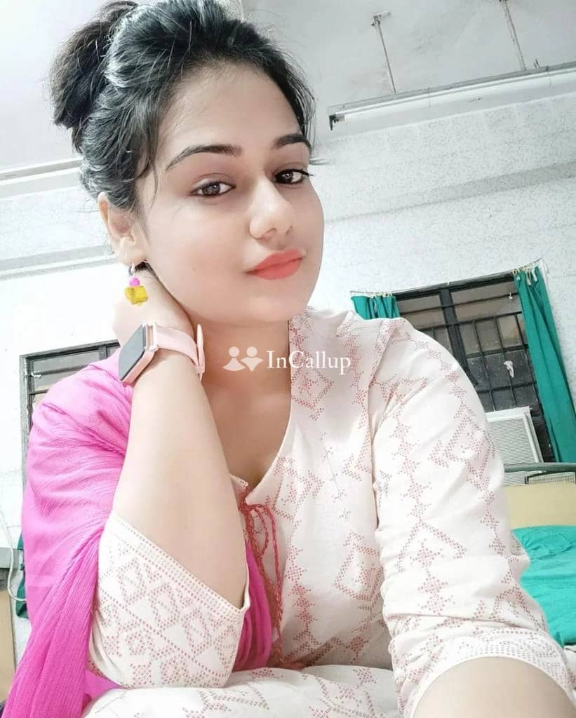 explore your fantasies with nashiks 18yearold curvy brunette call girl for unforgettable experiences - Call Girls in Nashik