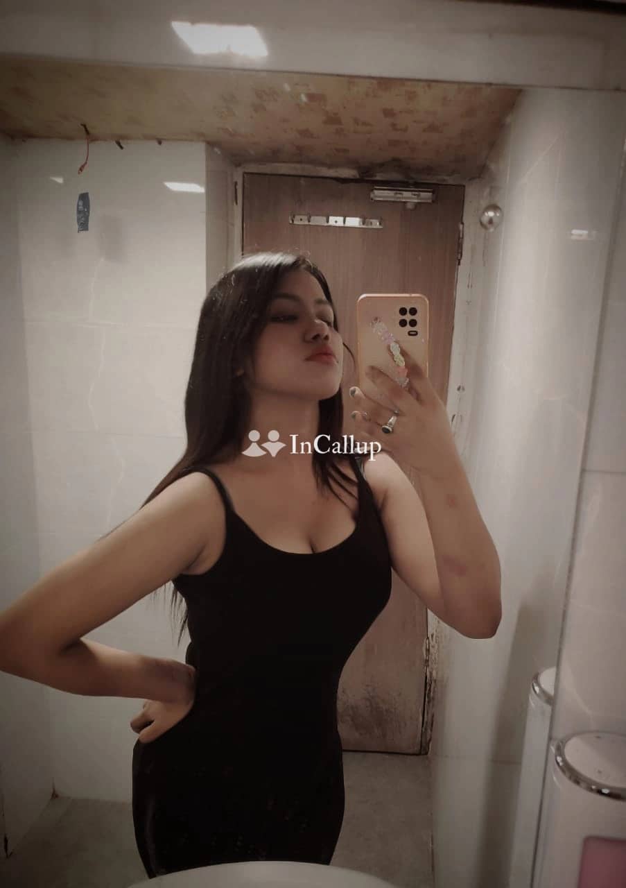 sensational akriti singh 21 offering unforgettable experiences in patna with a range of exciting services - Call Girls in Patna