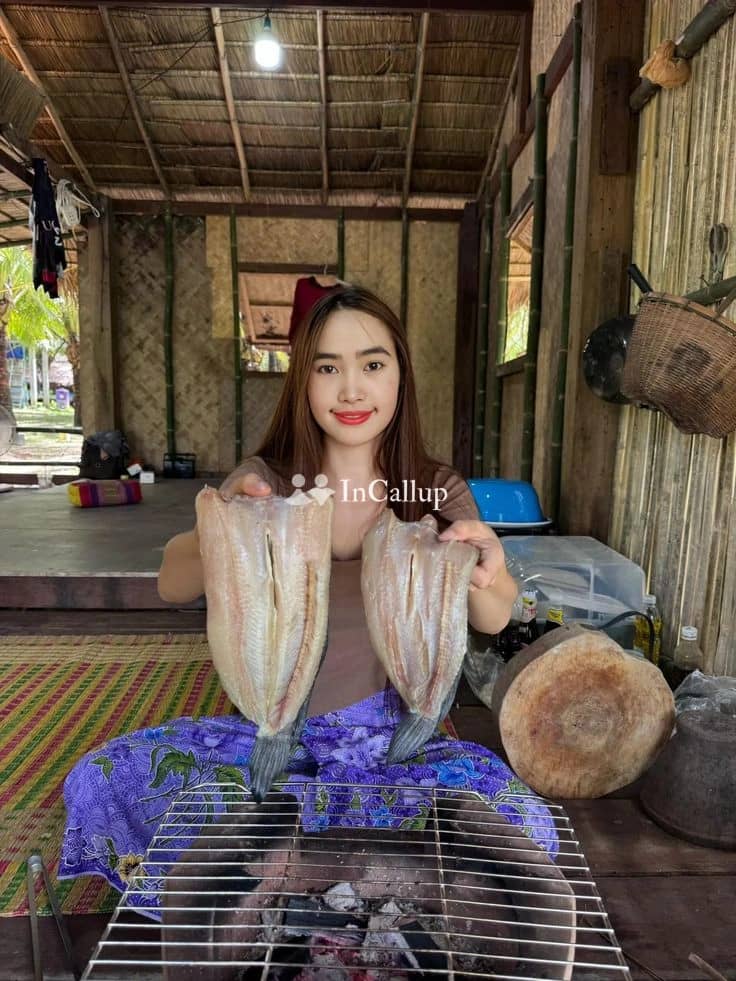 discover mahira your petite 22yearold companion in raipur for unforgettable experiences and thrilling moments - Call Girls in Raipur