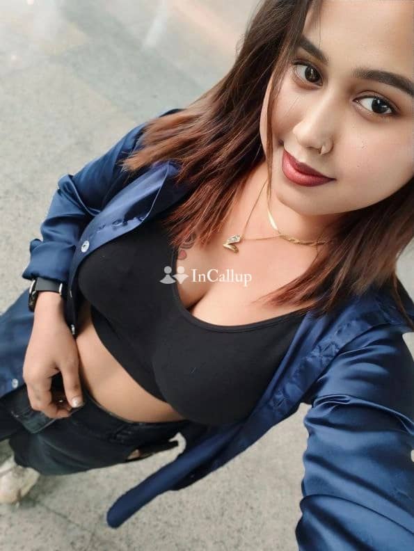 experience unforgettable moments with pooja singh a captivating ratlam call girl at 21 years old - Call Girls in Ratlam