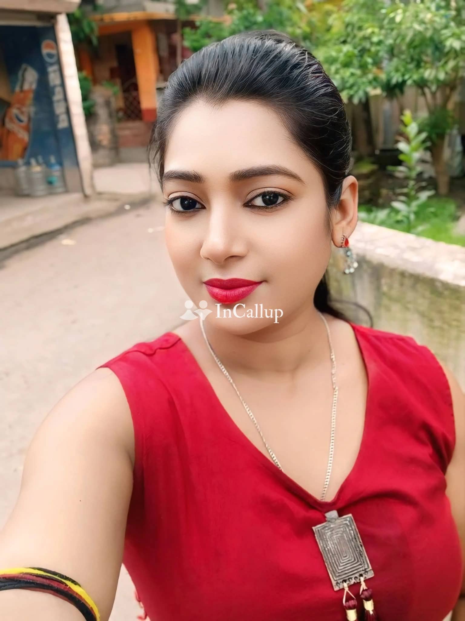 explore your desires with soni sarma a curvy 22yearold call girl in surat ready for anal and role play fun - Call Girls in Surat