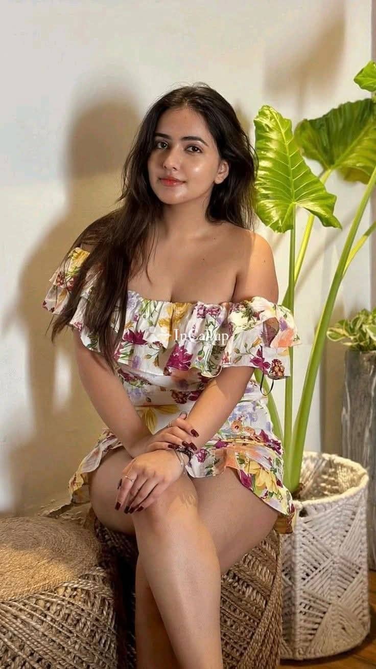 explore unforgettable experiences with cash your seductive 22yearold call girl in surat ready for every desire - Call Girls in Surat