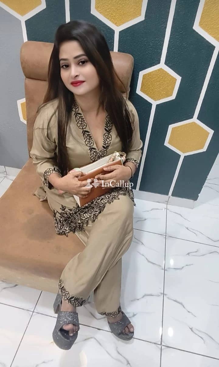 explore exquisite moments with monu kumar in surat  your perfect girlfriend experience awaits - Call Girls in Surat