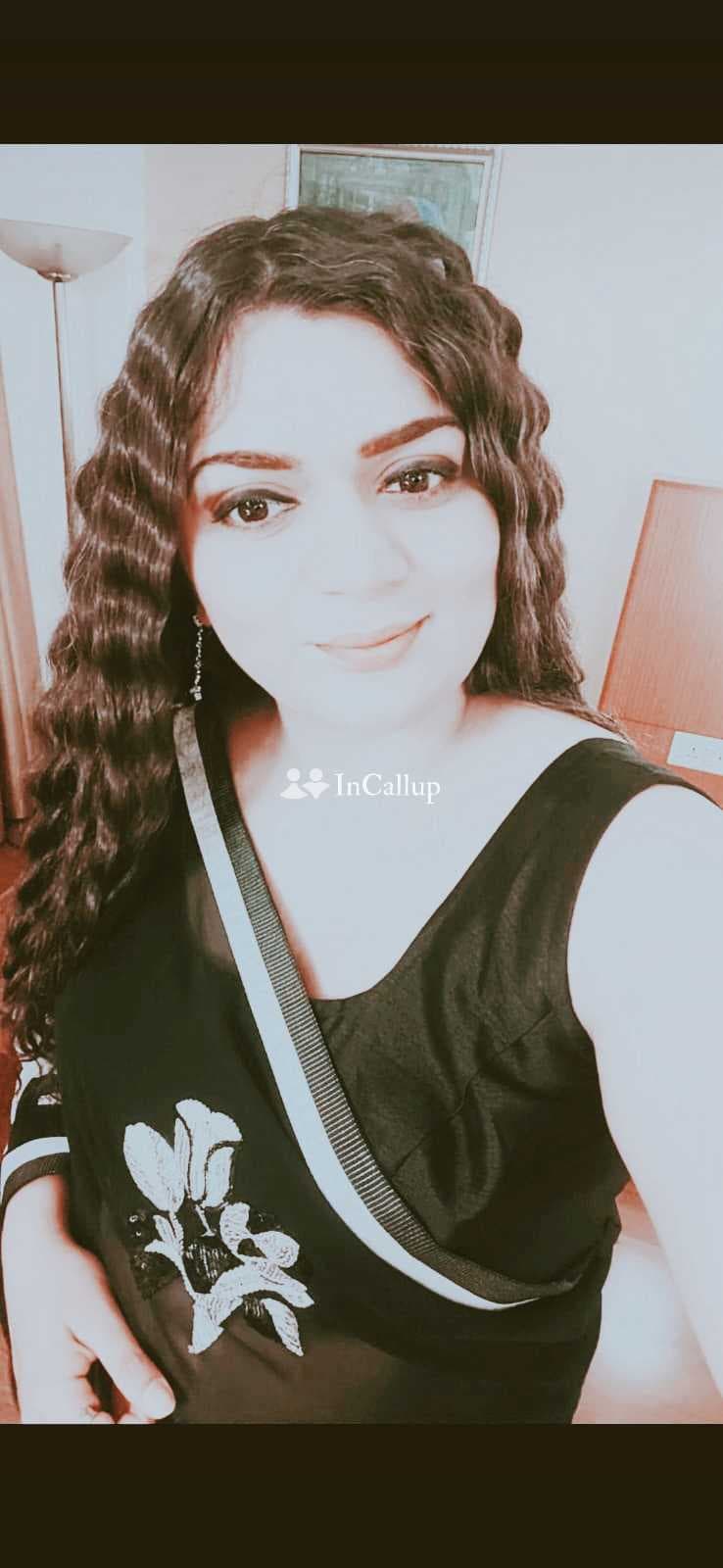 Bhuj ❤CALL GIRL 9211291190❤CALL GIRLS IN ESCORT SERVICE❤CALL GIRLnhbb  Indien