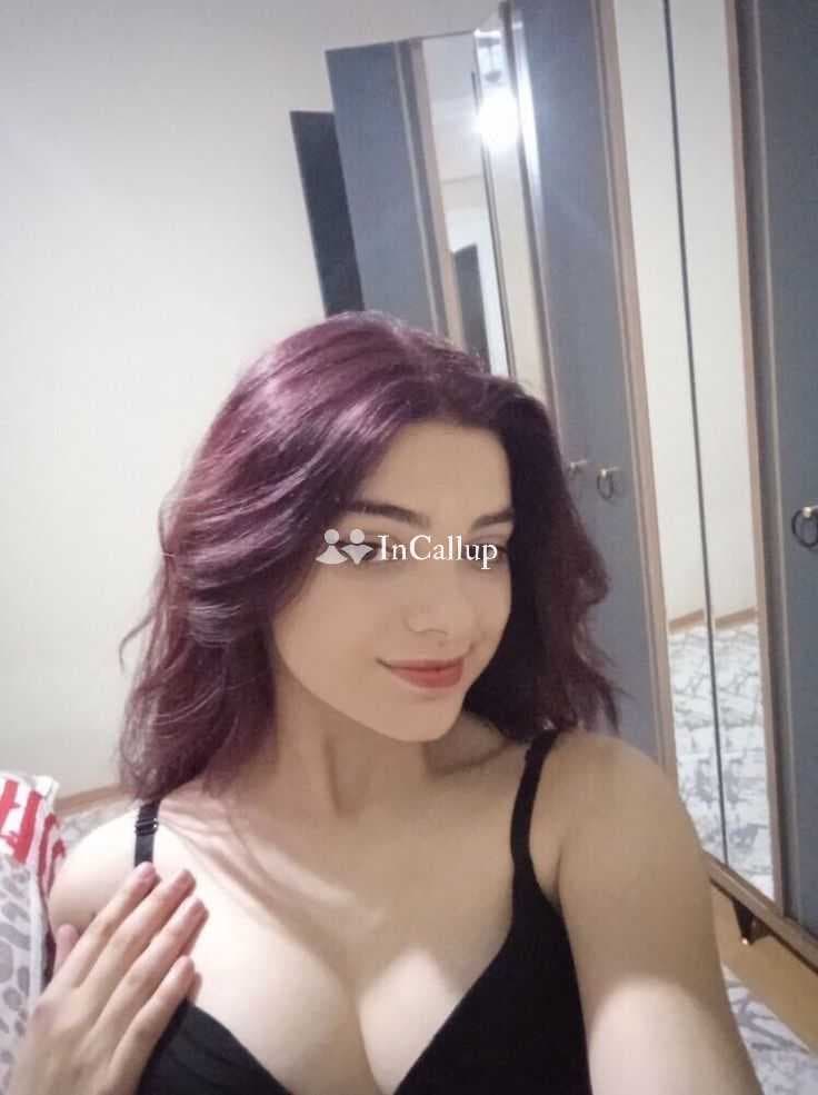 Call girls Service in Dwarka 7703891840 Call Girls New Delhi
