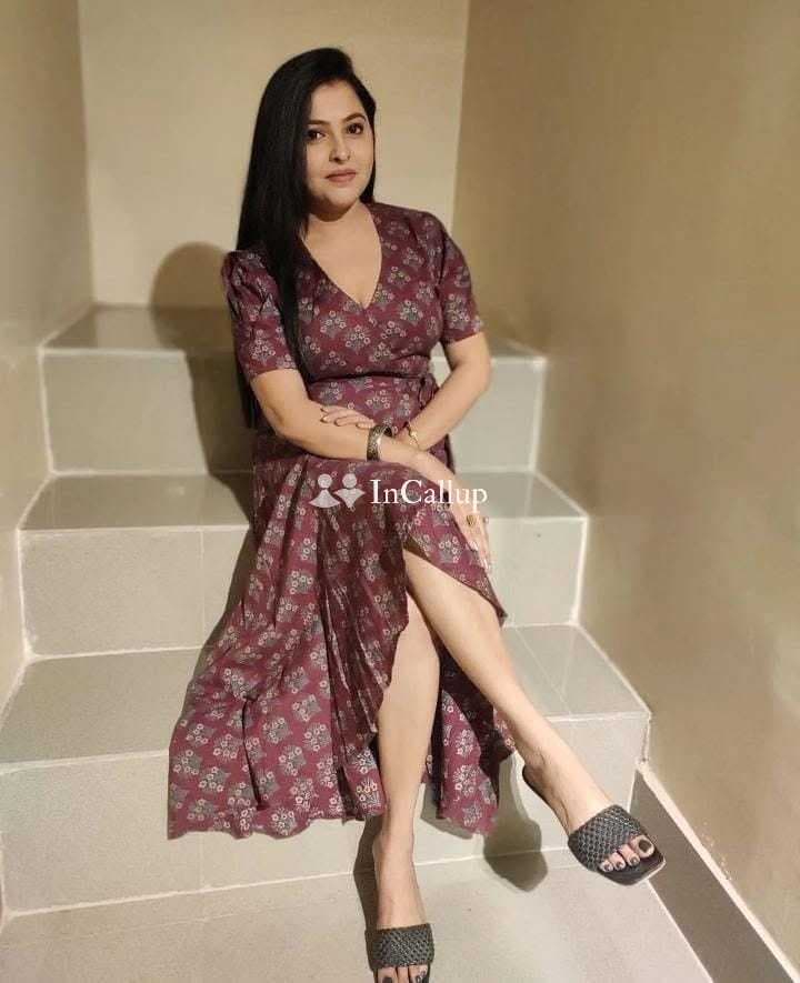 Puja 100% safe secure affordable price hot independent College girls doorstep service available now boook me