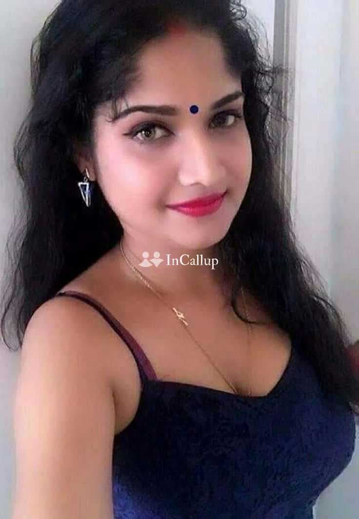 Younger girl full enjoy me